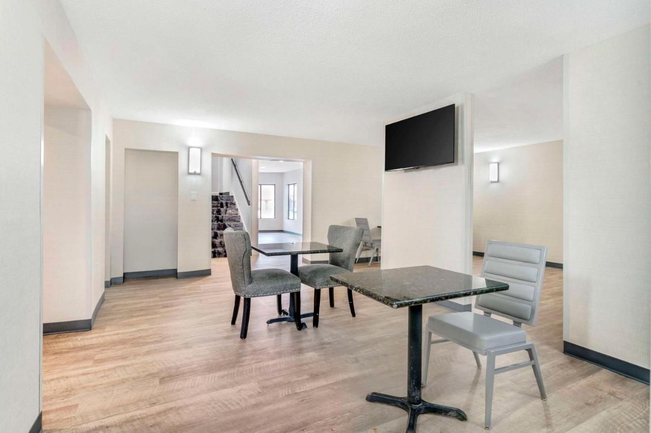 Comfort Inn Kansas City Dış mekan fotoğraf